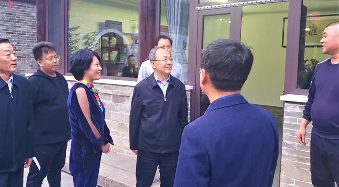 忻州市委书记郑连生在忻州古城弘文院调研 忻州市委书记郑连生在忻州古城弘文院调研